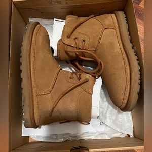 Tie Up Ankle Chestnut Ugg Boots